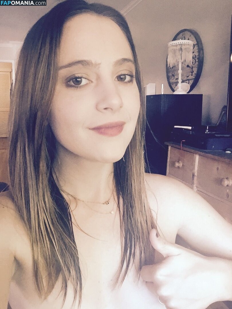 Alexa Nikolas Nago Przeciekłe zdjęcie #15