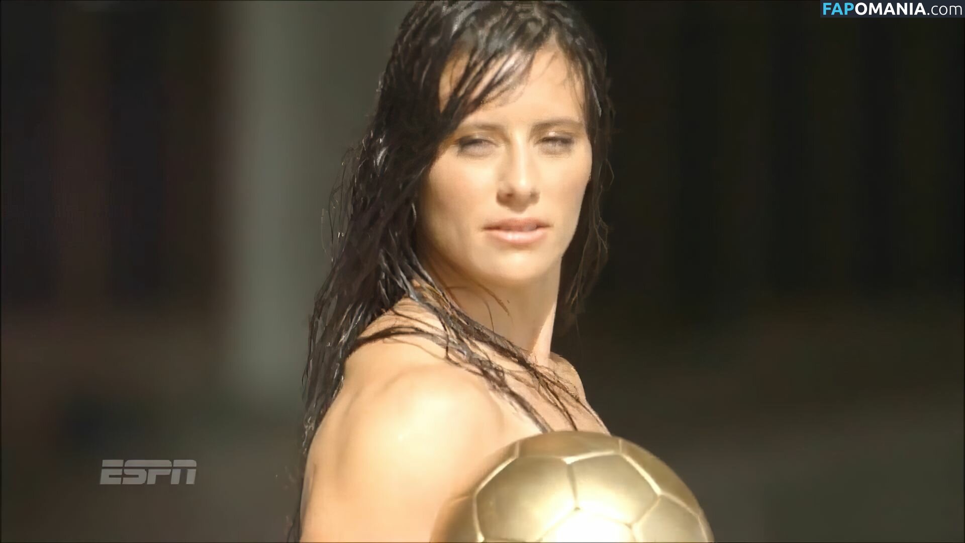 Ali Krieger Nago Przeciekłe zdjęcie #11