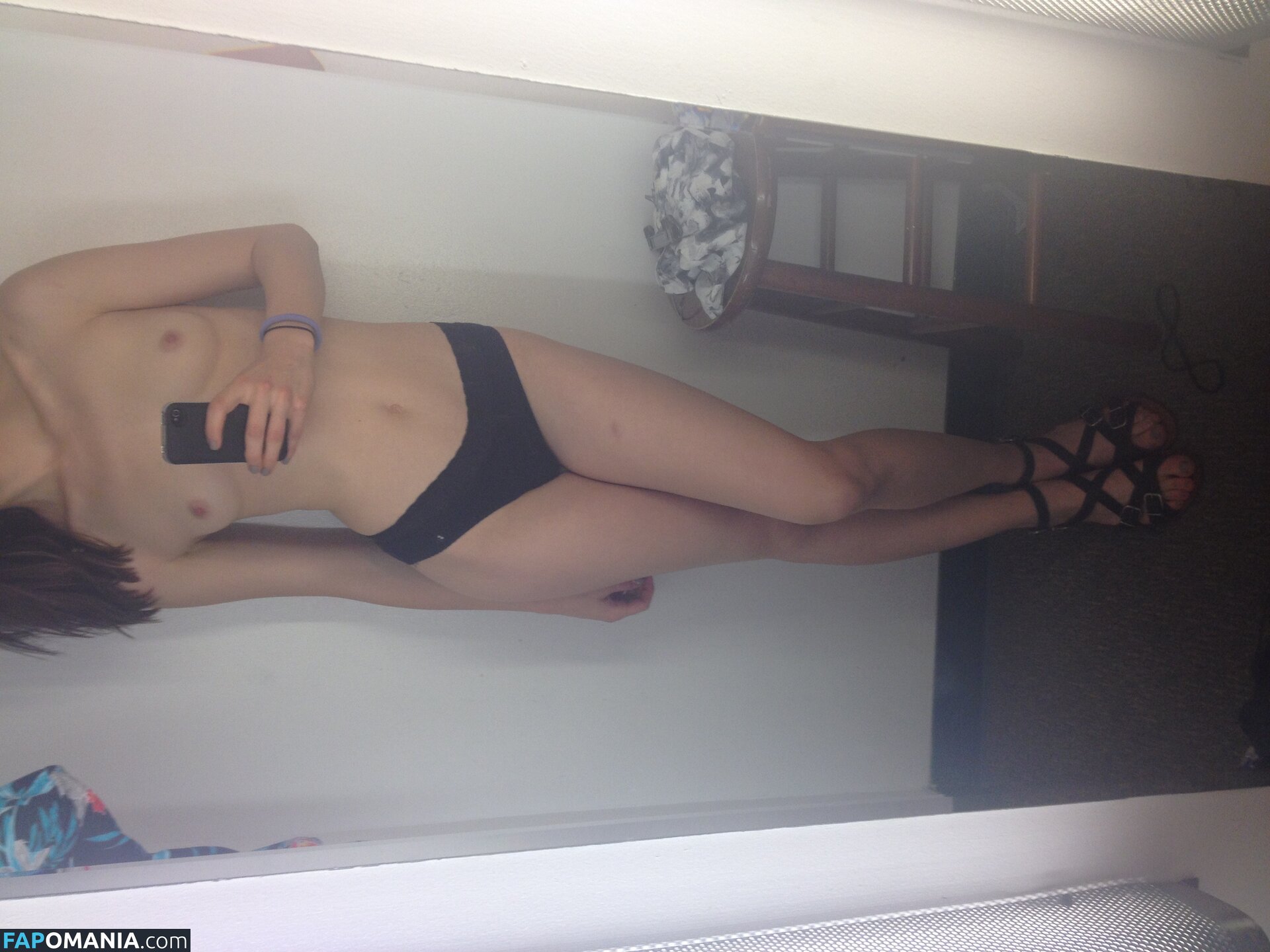 Ali Michaels Nago Przeciekłe zdjęcie #59