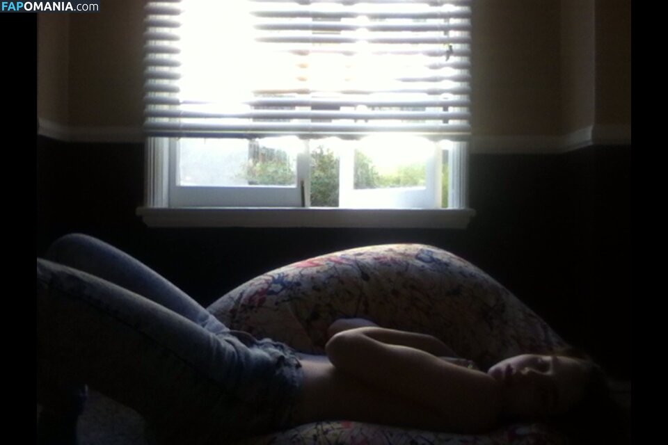 Ali Michaels Nago Przeciekłe zdjęcie #173