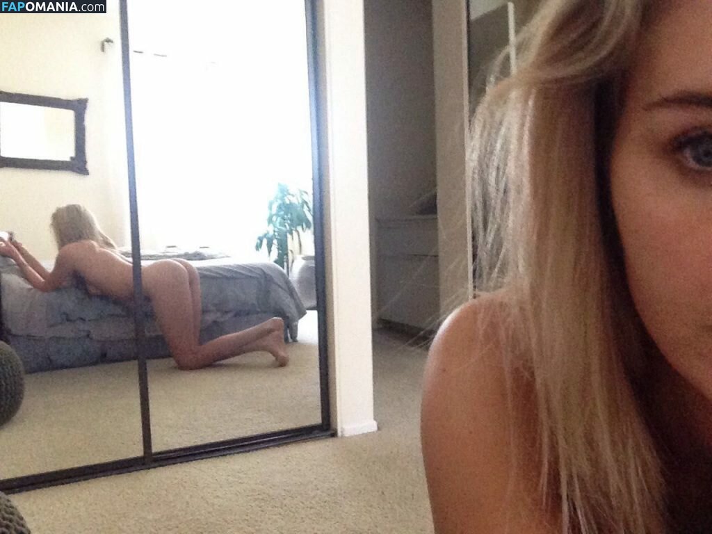 Alice Haig Nago Przeciekłe zdjęcie #2