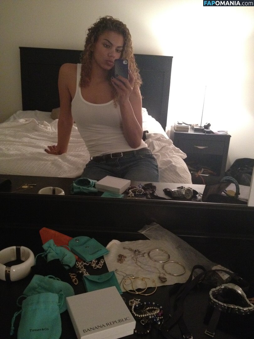 Alysha Clark Nago Przeciekłe zdjęcie #28