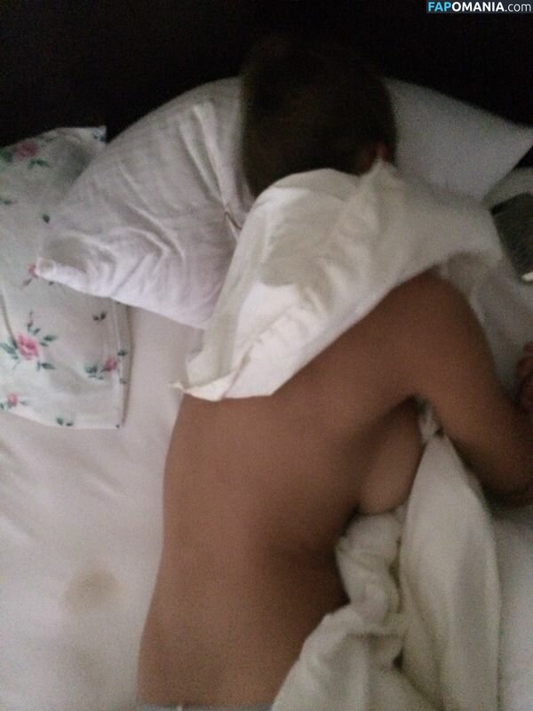 Alyssa Arce Nago Przeciekłe zdjęcie #59