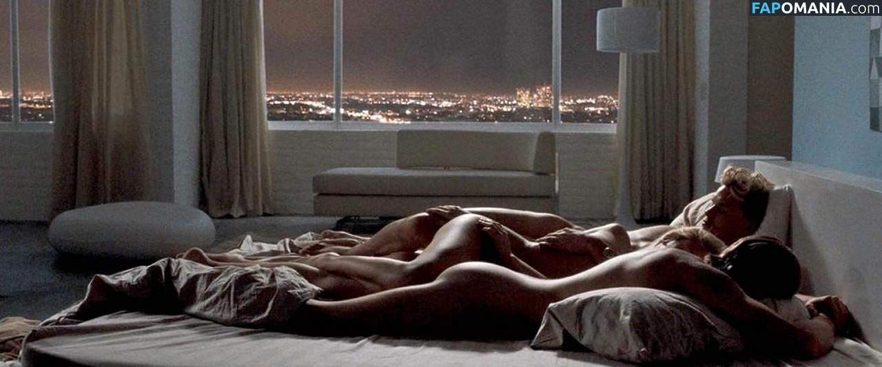 Amber Heard Nago Przeciekłe zdjęcie #43