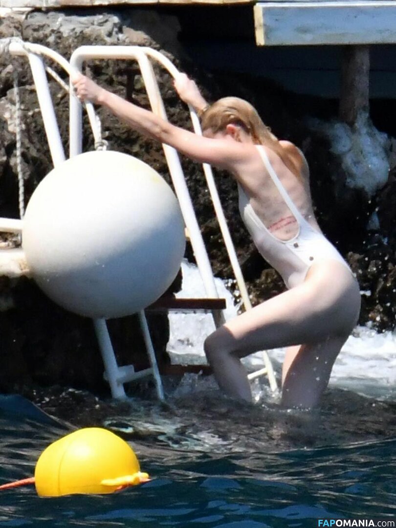 Amber Heard Nago Przeciekłe zdjęcie #153