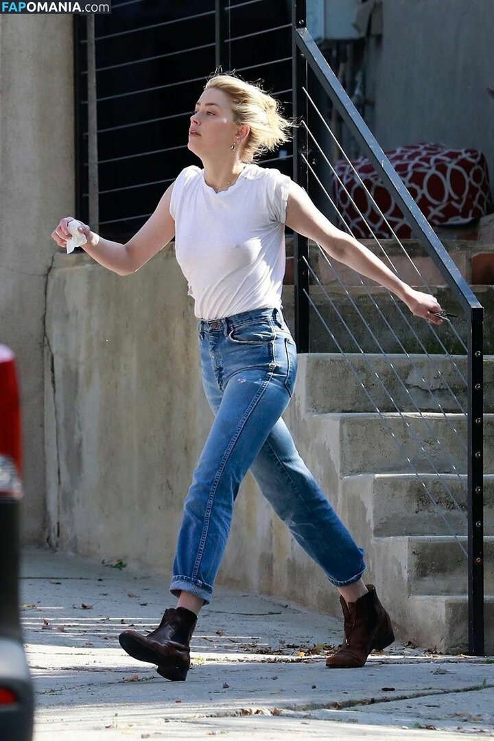 Amber Heard Nago Przeciekłe zdjęcie #184
