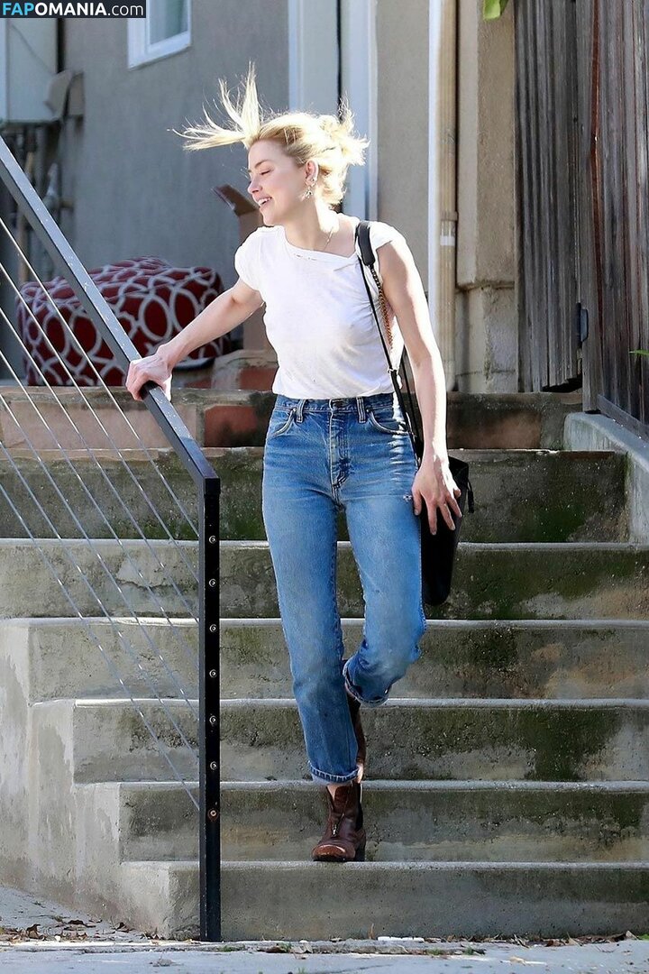 Amber Heard Nago Przeciekłe zdjęcie #185