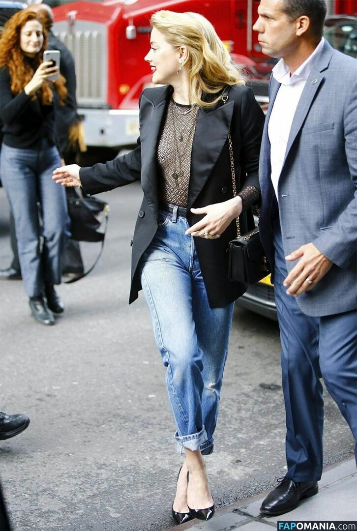 Amber Heard Nago Przeciekłe zdjęcie #192