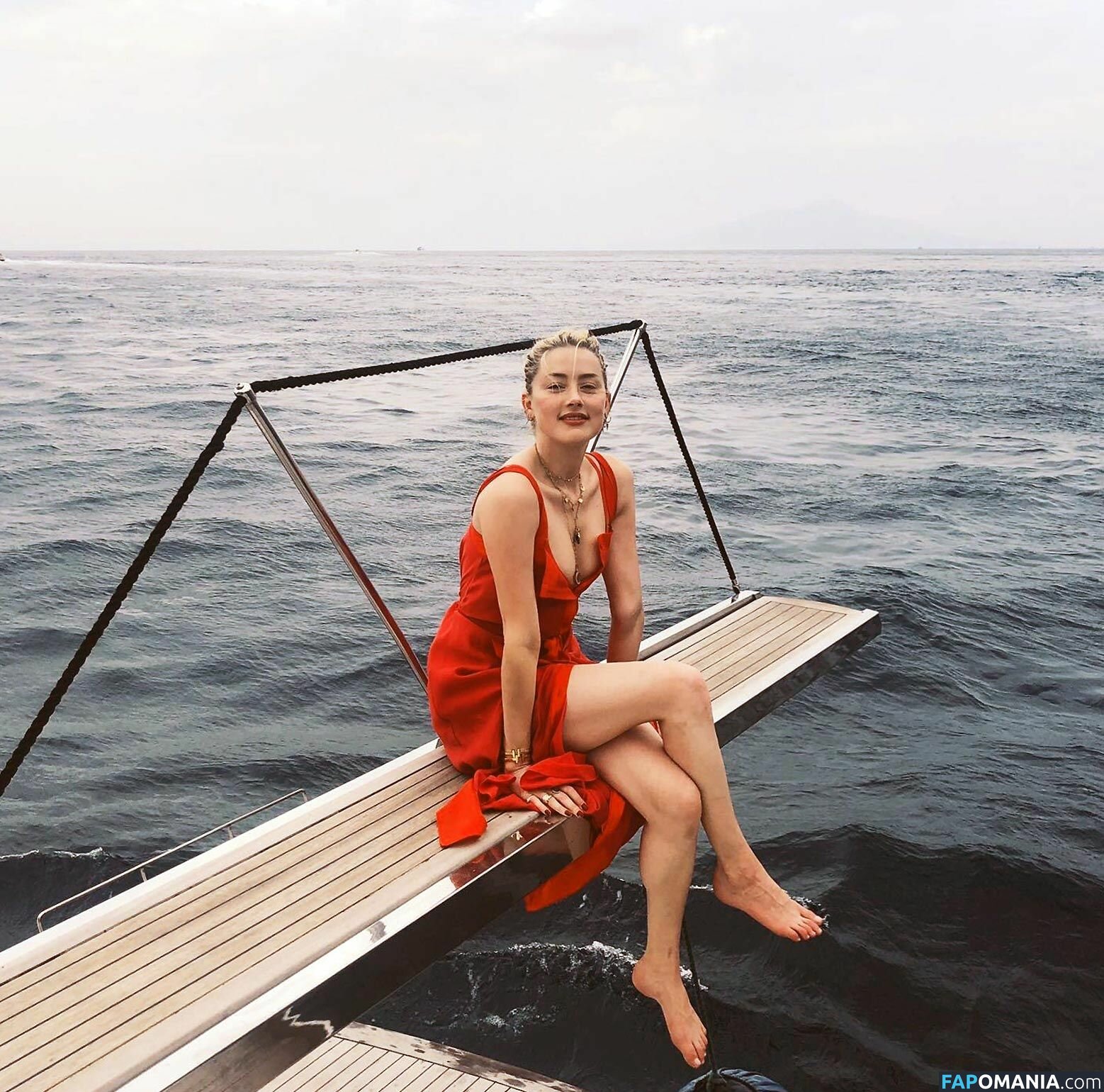 Amber Heard Nago Przeciekłe zdjęcie #223