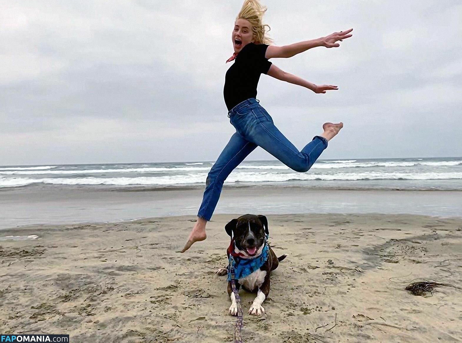 Amber Heard Nago Przeciekłe zdjęcie #232