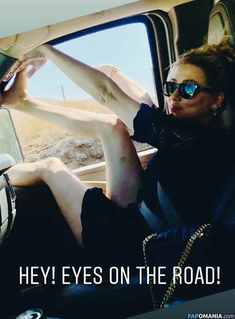 Amber Heard Nago Przeciekłe zdjęcie #244