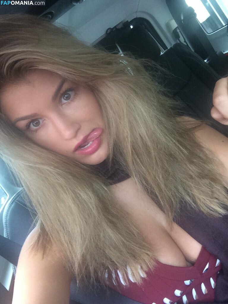 Amy Willerton Nago Przeciekłe zdjęcie #27