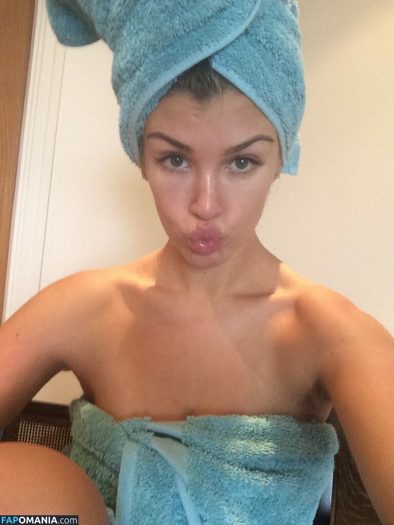 Amy Willerton Nago Przeciekłe zdjęcie #35