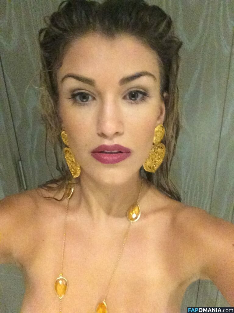 Amy Willerton Nago Przeciekłe zdjęcie #82