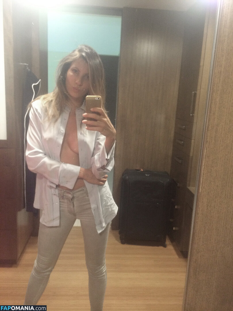 Ana Laspetkovski Nago Przeciekłe zdjęcie #18