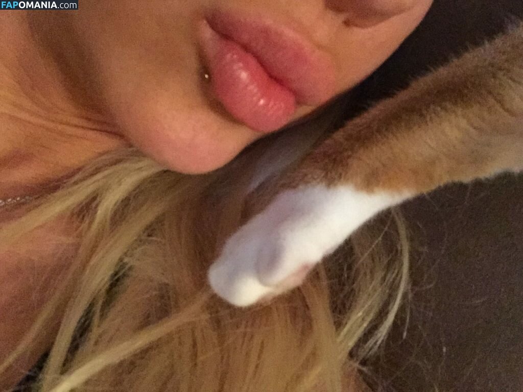 Angelina Love Nago Przeciekłe zdjęcie #60