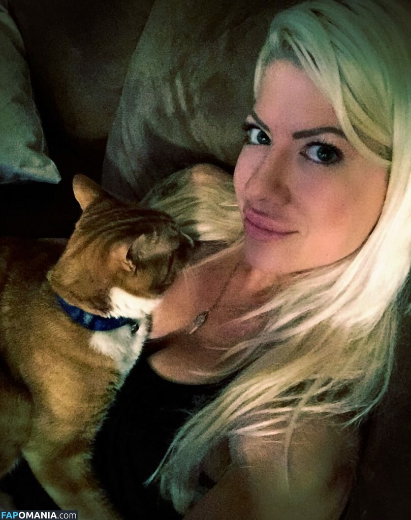 Angelina Love Nago Przeciekłe zdjęcie #77