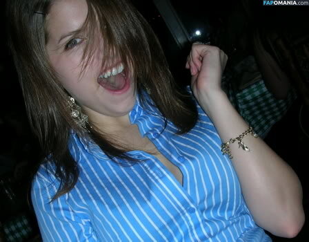 Anna Kendrick Nago Przeciekłe zdjęcie #37