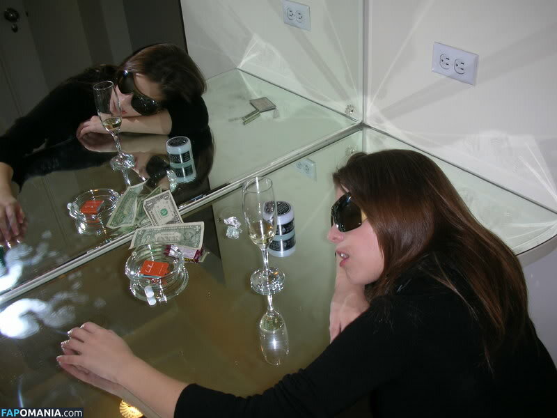 Anna Kendrick Nago Przeciekłe zdjęcie #67