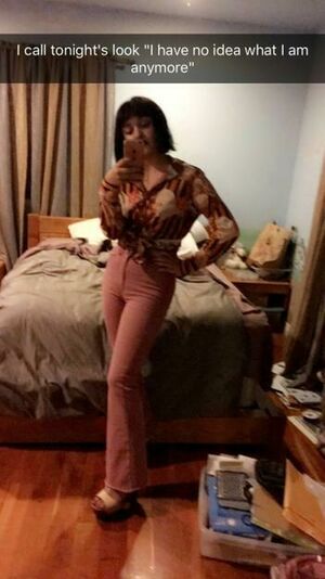 Ariela Barer