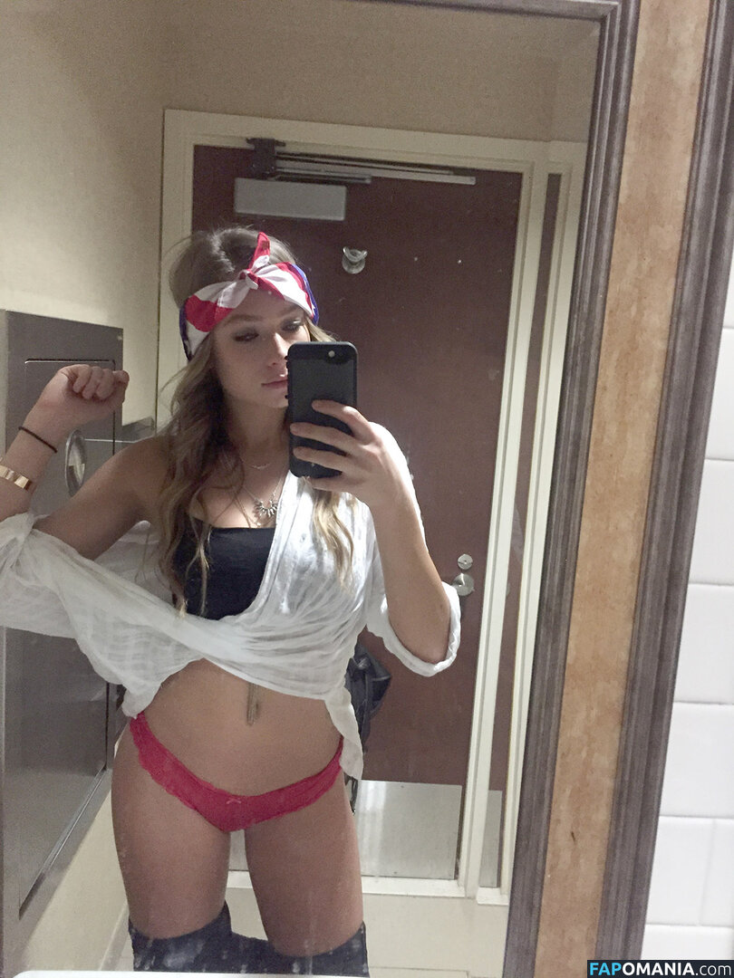 Ashlen Alexandra Nago Przeciekłe zdjęcie #16