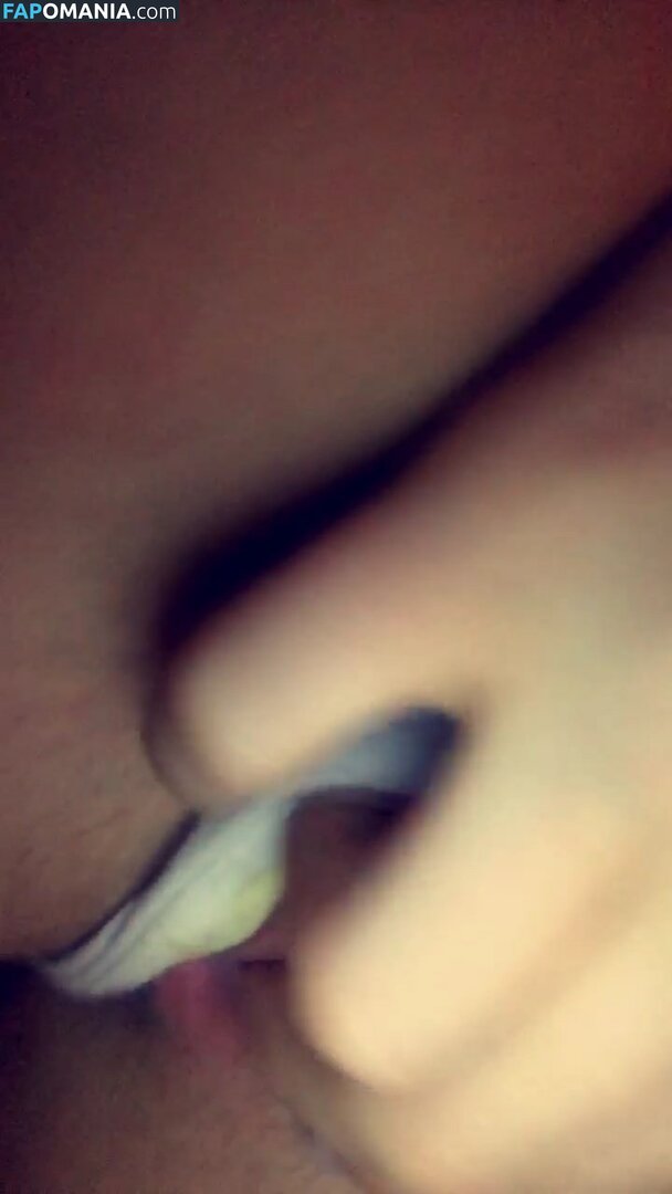 Ashlen Alexandra Nago Przeciekłe zdjęcie #31