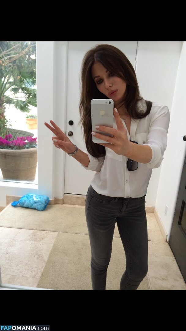 Ashley Mulheron Nago Przeciekłe zdjęcie #25