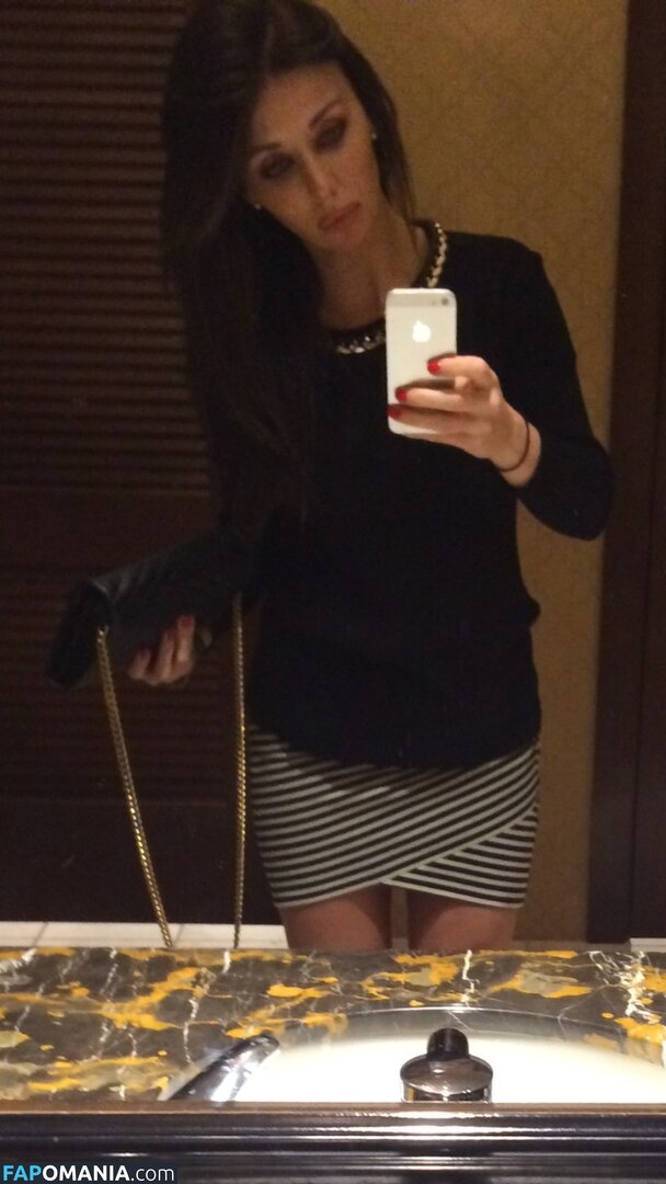 Ashley Mulheron Nago Przeciekłe zdjęcie #27