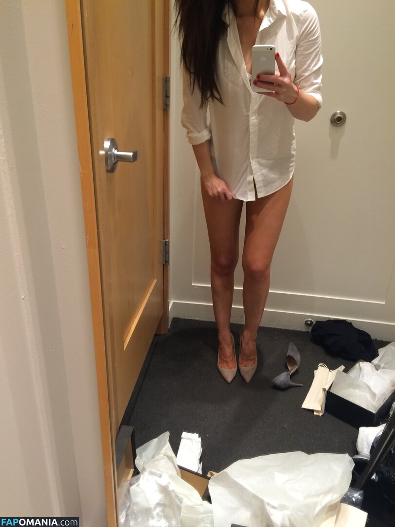 Ashley Mulheron Nago Przeciekłe zdjęcie #47