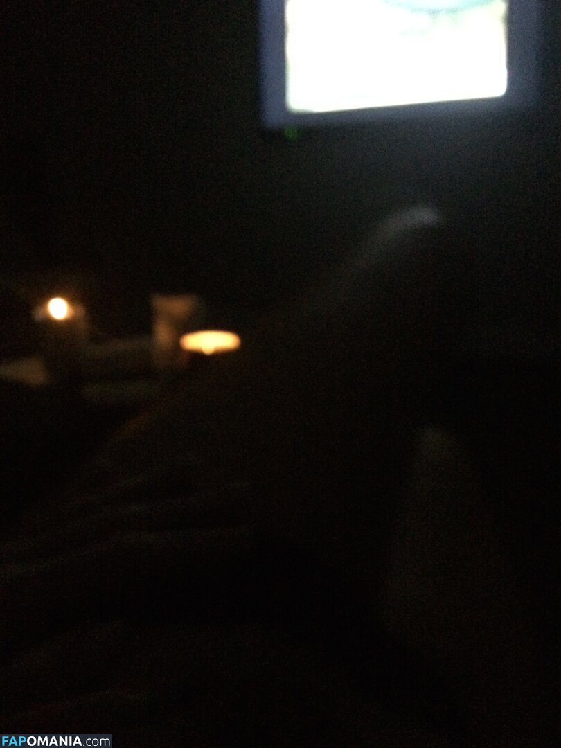 Ashley Mulheron Nago Przeciekłe zdjęcie #160