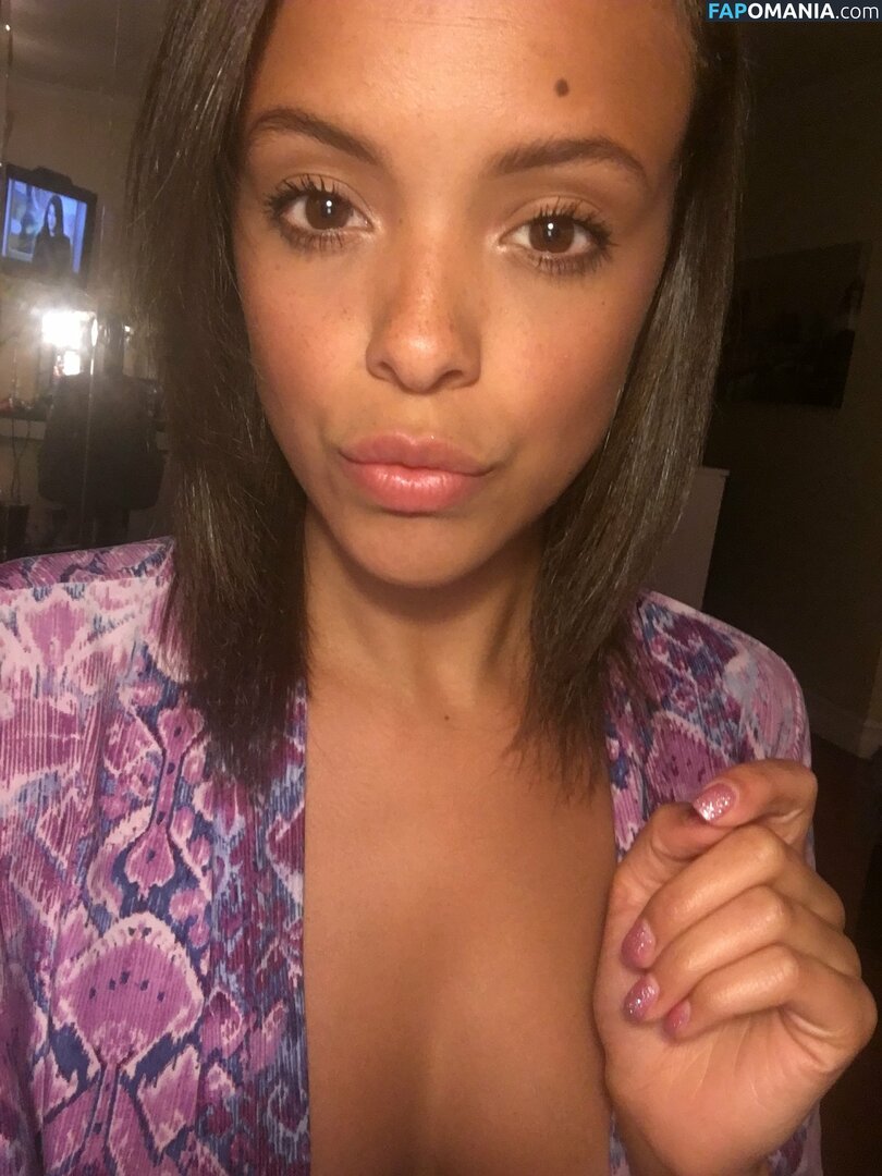 Aubrey Cleland Nago Przeciekłe zdjęcie #18