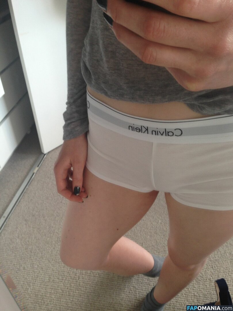 Bonnie Wright Nago Przeciekłe zdjęcie #20