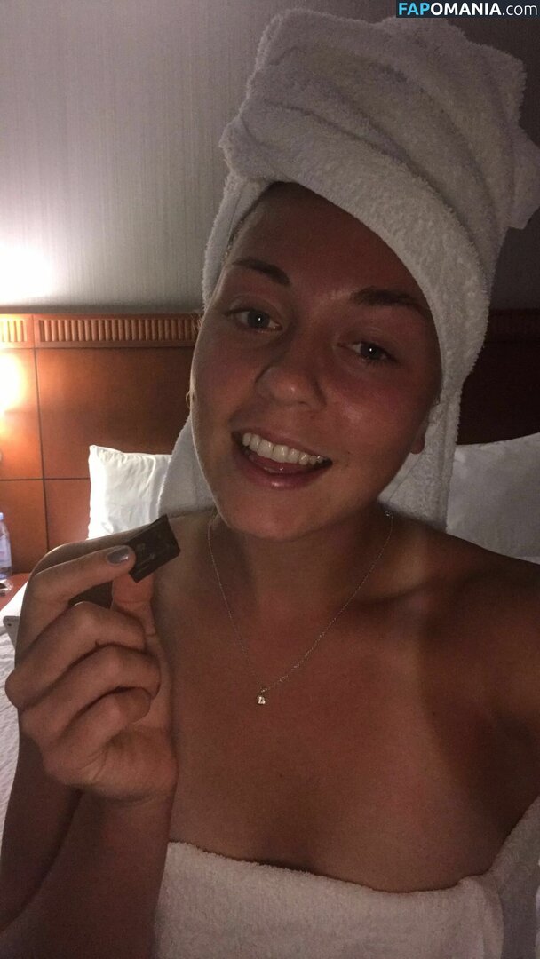 Carina Witthoeft Nago Przeciekłe zdjęcie #33