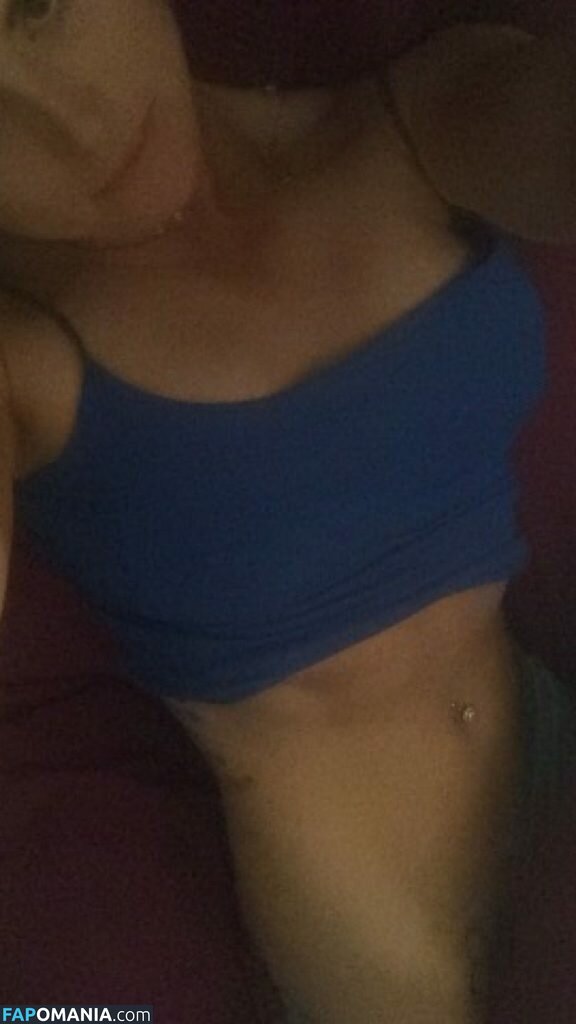 Carly Booth Nago Przeciekłe zdjęcie #5