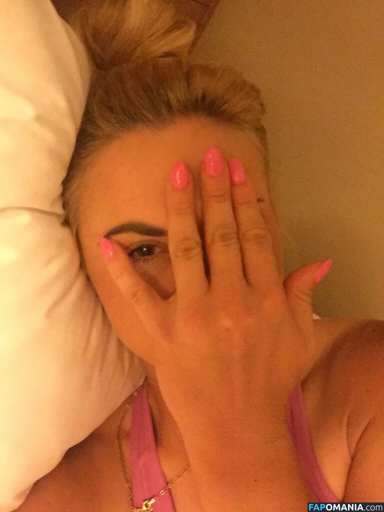 Carly Booth Nago Przeciekłe zdjęcie #60