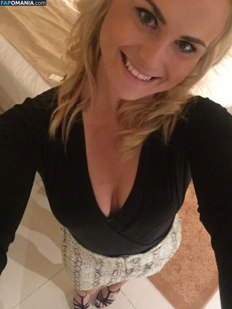 Carly Booth Nago Przeciekłe zdjęcie #97