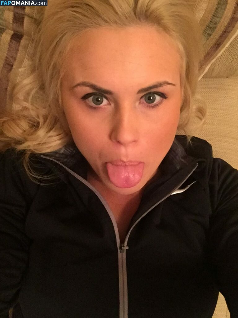 Carly Booth Nago Przeciekłe zdjęcie #100