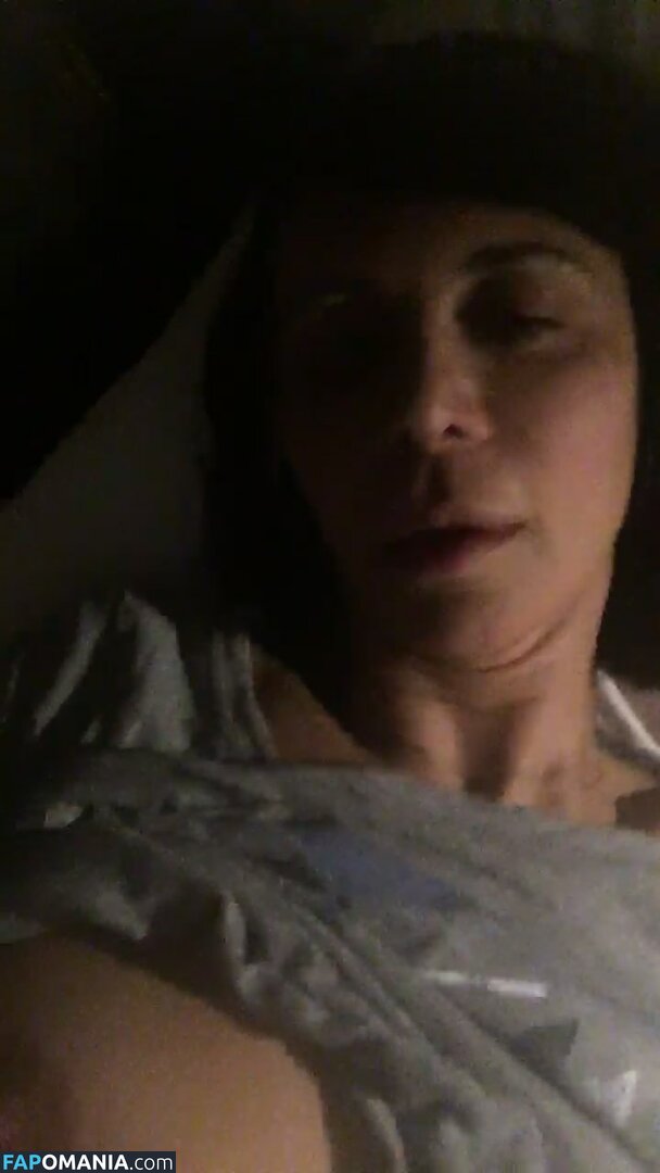 Catherine Bell Nago Przeciekłe zdjęcie #24