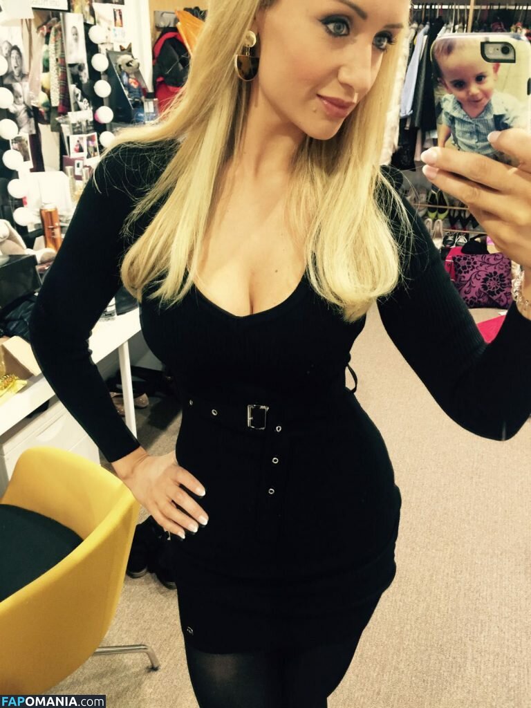 Catherine Tyldesley Nago Przeciekłe zdjęcie #58