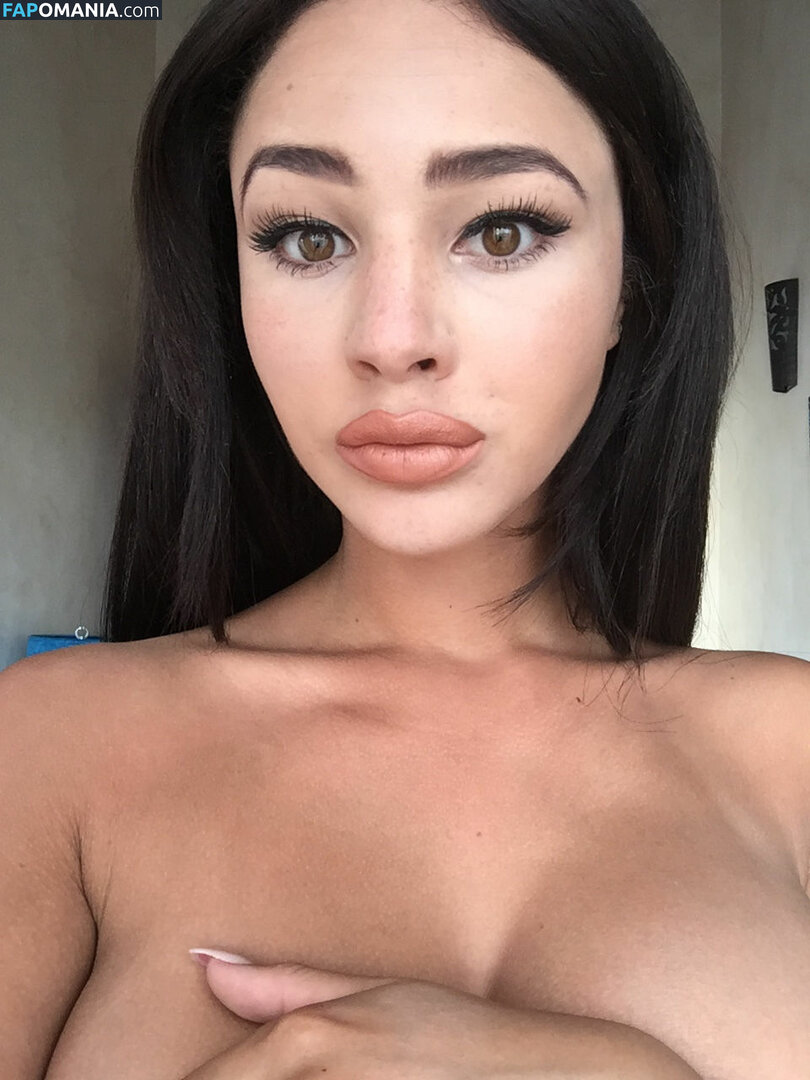 Courtnie Quinlan Nago Przeciekłe zdjęcie #25