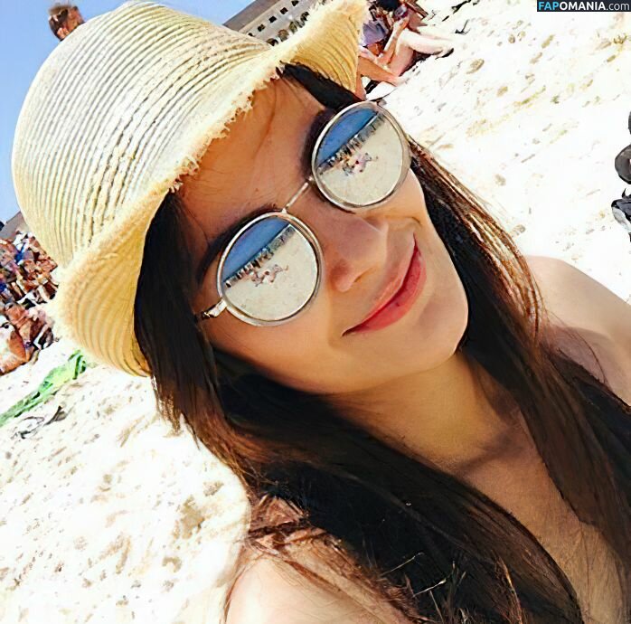 Cut Tari Nago Przeciekłe zdjęcie #68