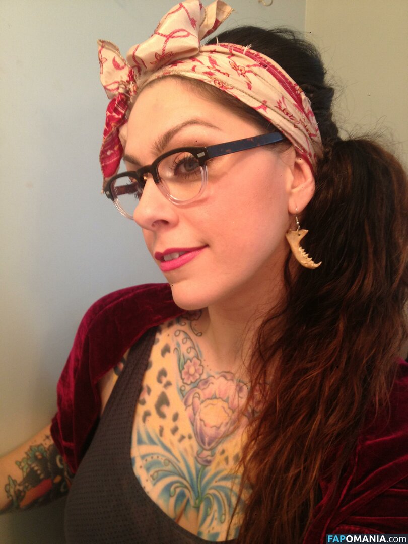 Danielle Colby Nago Przeciekłe zdjęcie #14