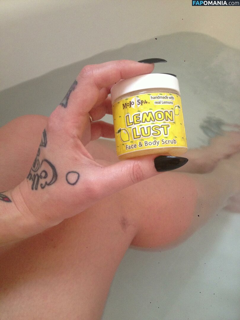 Danielle Colby Nago Przeciekłe zdjęcie #28