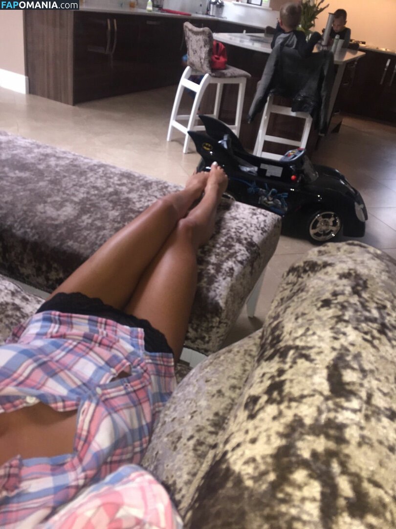 Danielle Lloyd Nago Przeciekłe zdjęcie #87