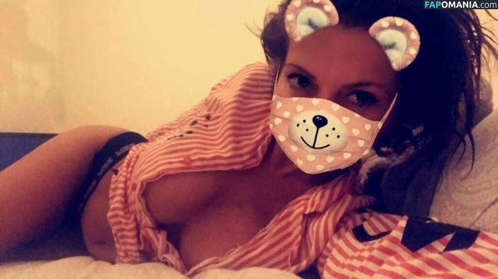 Danniella Westbrook Nago Przeciekłe zdjęcie #2