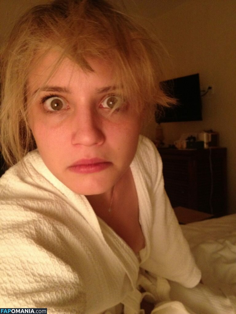 Dianna Agron Nago Przeciekłe zdjęcie #5
