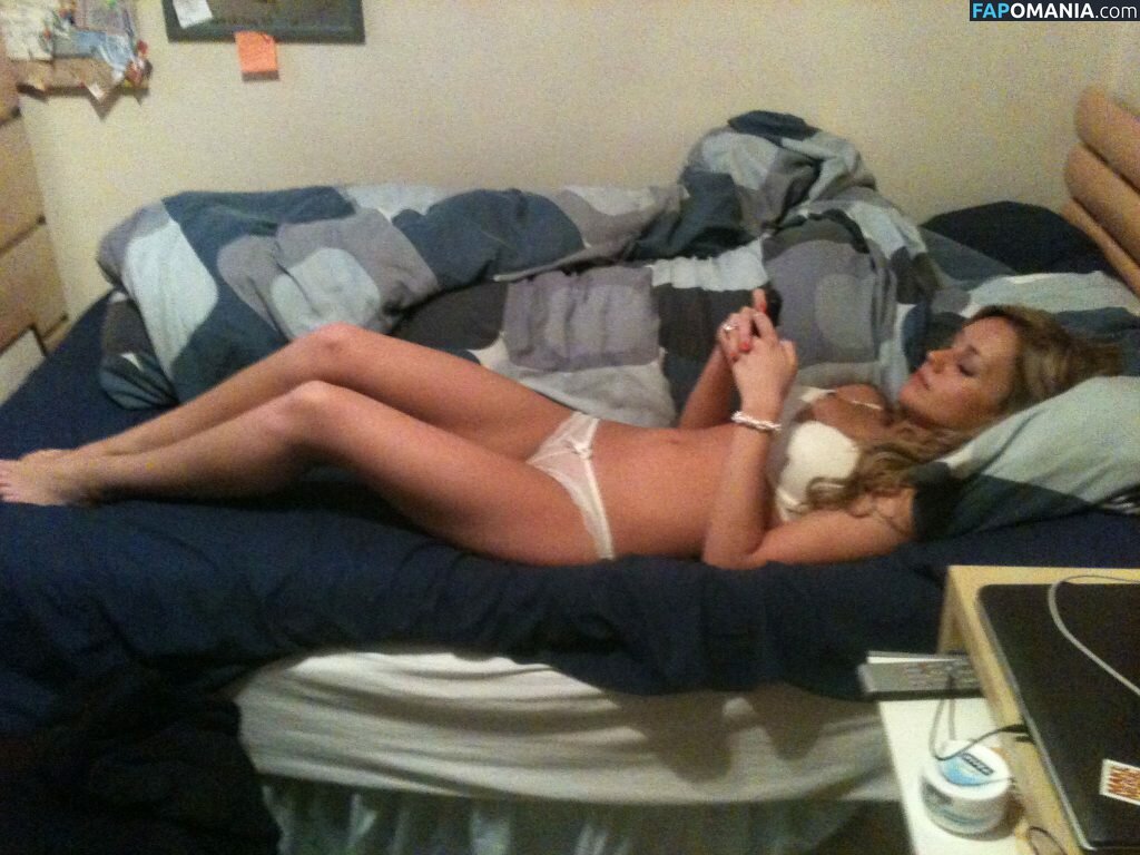 Eilidh Scott Nago Przeciekłe zdjęcie #58