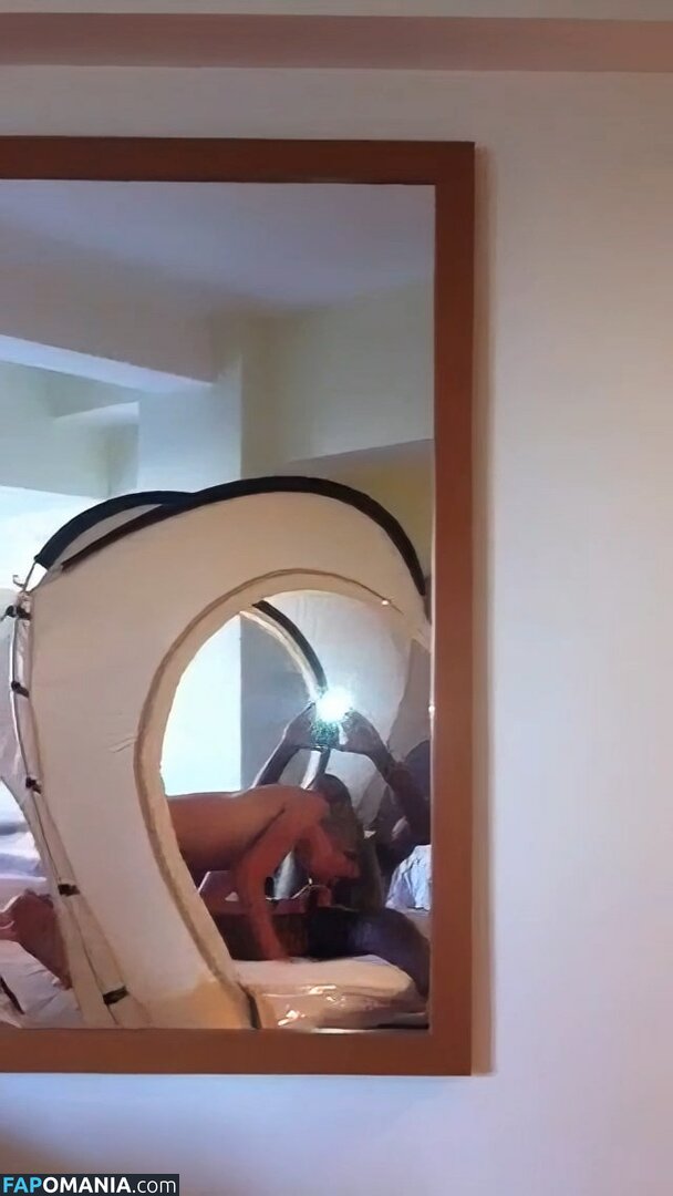 Eilish McColgan Nago Przeciekłe zdjęcie #19