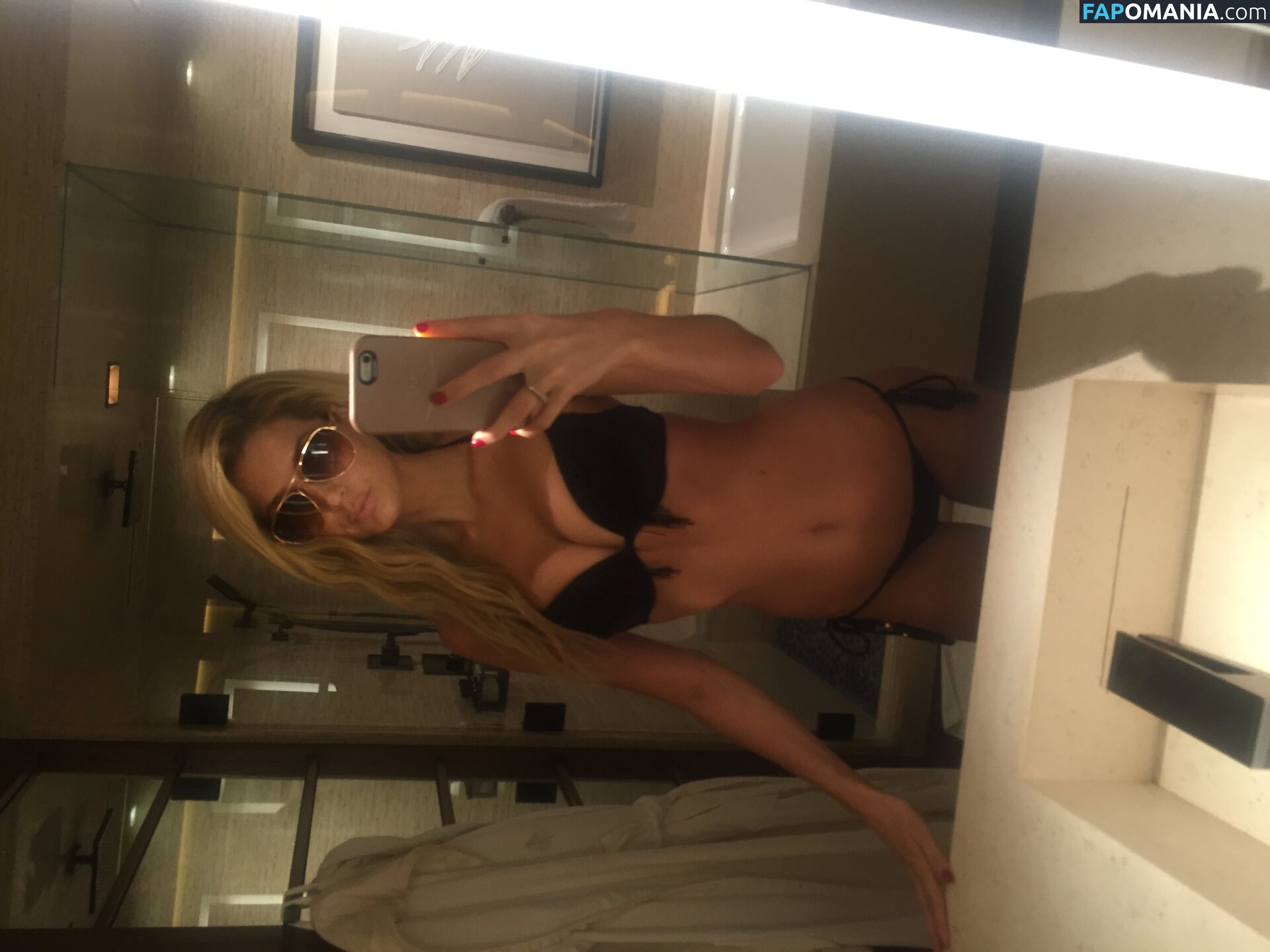 Emma Hernan Nago Przeciekłe zdjęcie #594