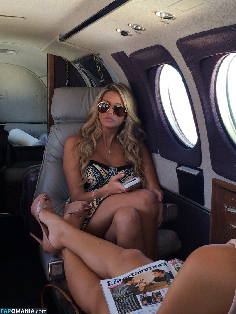 Emma Hernan Nago Przeciekłe zdjęcie #656